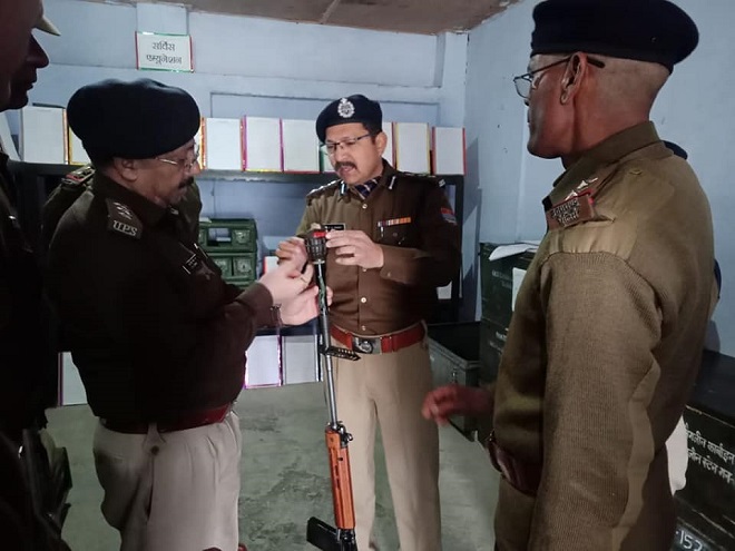 वरिष्ठ पुलिस अधीक्षक टिहरी द्वारा पुलिस लाईन चम्बा का वार्षिक निरीक्षण