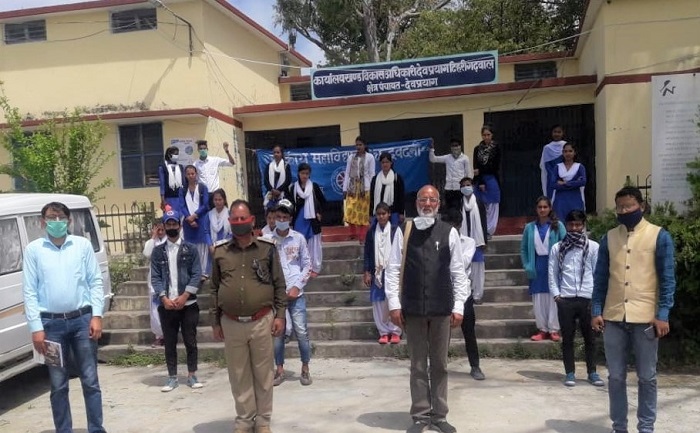 राजकीय महाविद्यालय चन्द्रबदनी एनएसएस स्वंयसेवी भी करेंगे जनता की मदद