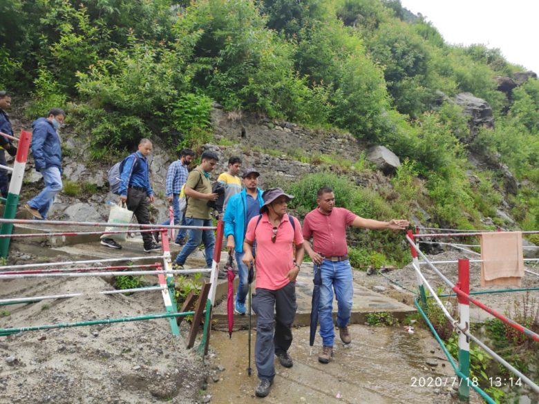 दिलीप जावलकर ने केदारनाथ धाम पहुंच लिया विकास कार्यो का जायजा