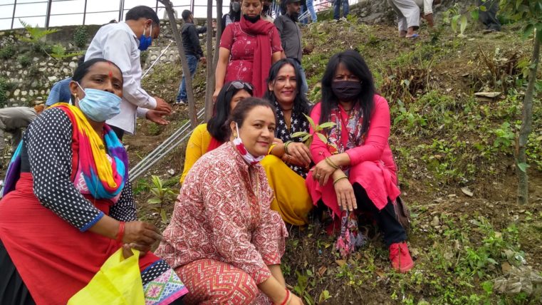 टिहरी को ऊर्जा, हरित एवं इलेक्ट्रॉनिक क्रांति का केंद्र बनाने के लिए एकता मंच का हस्ताक्षर अभियान शुरू