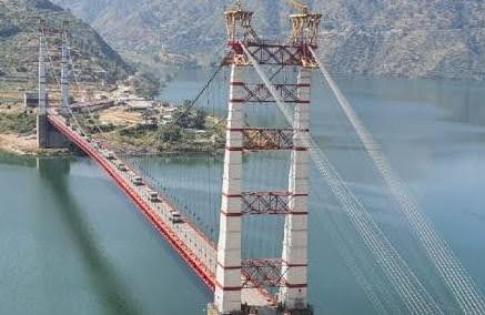 खुशी: डोबरा-चांठी पुल की लोड टेस्टिंग सफल, जल्द दौड़ेंगे वाहन