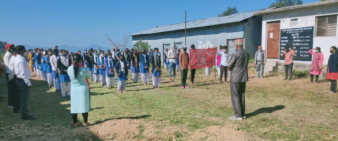 राजकीय महाविद्यालय चंद्रबदनी नैखरी में कोविड-19 से सावधानी हेतु शपथ के साथ सुरक्षा उपायों पर चर्चा