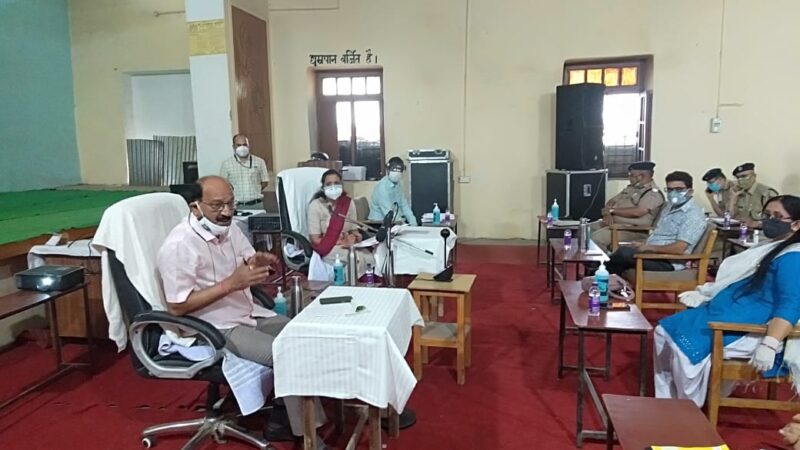 कोविड संक्रमण को रोकना प्राथमिकता में शामिल करें- सुबोध उनियाल