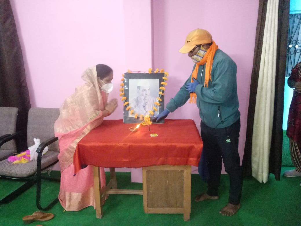 श्रीदेव सुमन की 105 वीं जयंती पर चम्बा पालिकाध्यक्ष समेत स्टाफ ने किया स्मरण