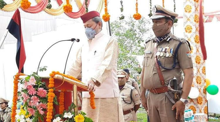 पीटीसी दीक्षांत समारोह: सीएम ने 17 पुलिस उपाधीक्षकों को दिलाई शपथ