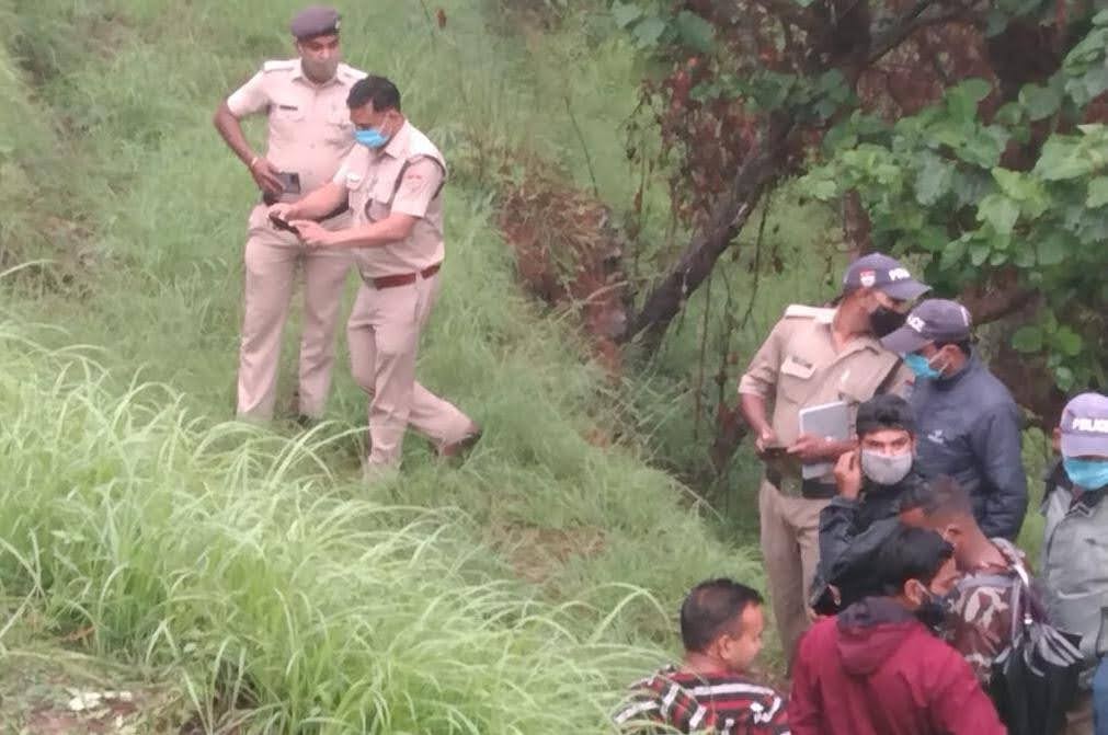 संदिग्ध परिस्थितियों में वृद्धा का शव बरामद, पोस्टमार्टम को भेजा