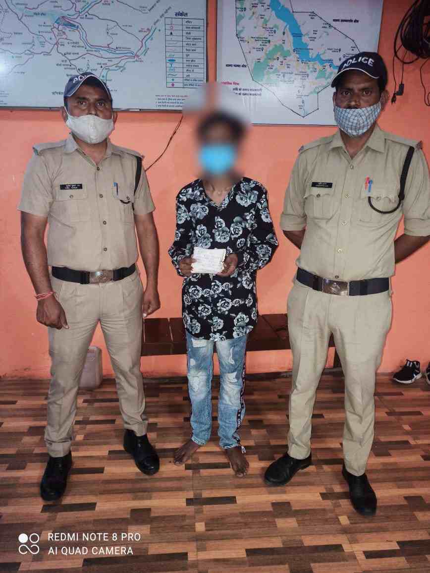 टिहरी पुलिस के हाथ लगा एक और चरस तस्कर, मुकदमा दर्ज