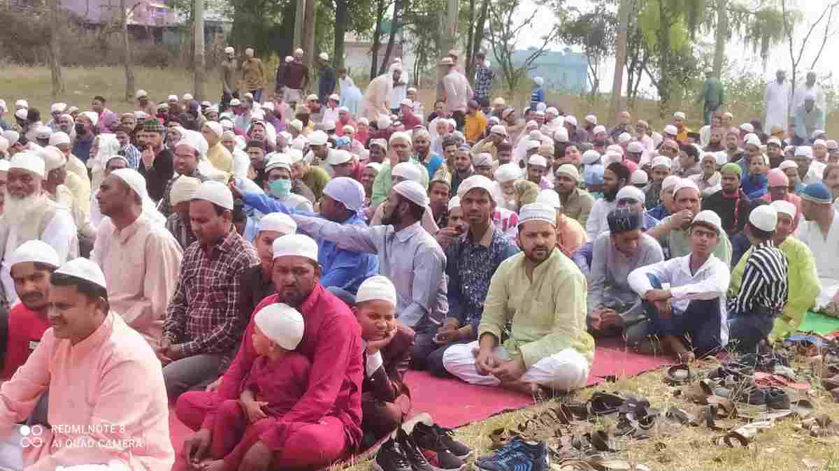 ईद अजहा का त्योहार हर्षोल्लास के साथ मनाया, मुल्क वा सूबे की तरक्की के लिए दुवा की गई