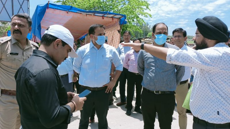 डीएम सौरभ गहरवार ने कांवड़ यात्रा को लेकर अधिकारियों को दिए सख्त निर्देश