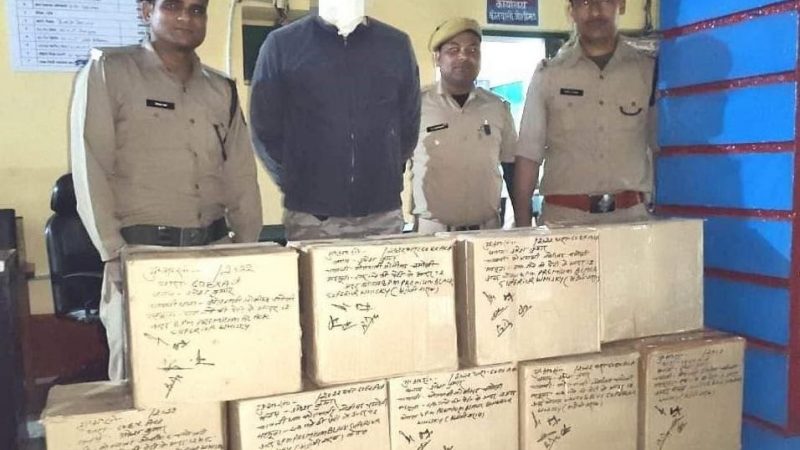 औली में चमोली पुलिस का बड़ा वार, 22 पेटी शराब समेत एक गिरफ्तार