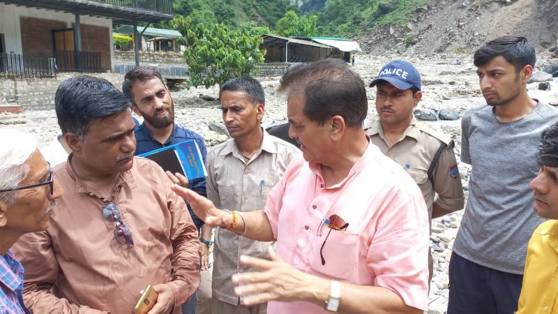 जिले के प्रभारी मंत्री डॉ प्रेमचंद अग्रवाल ने आपदा प्रभावित लोगों का जाना हाल, दिए ये निर्देश