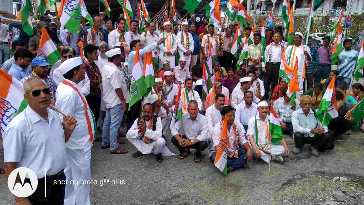 कांग्रेस की भारत जोड़ो तिरंगा पदयात्रा का चम्बा में समापन