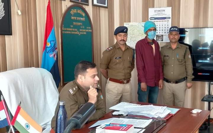 कोतवाली उत्तरकाशी पुलिस ने किया चोरी का खुलासा