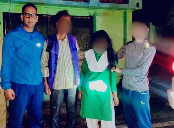 एसएसपी अल्मोड़ा द्वारा लिए गए तत्काल एक्शन से पुलिस टीम ने 1 घंटे के भीतर किया गुमशुदा बालिका को सकुशल बरामद