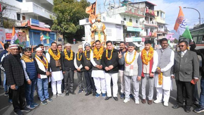 युवा कांग्रेस के नवनिर्वाचित जिला अध्यक्ष संदीप कुमार का जिला मुख्यालय में जोरदार स्वागत