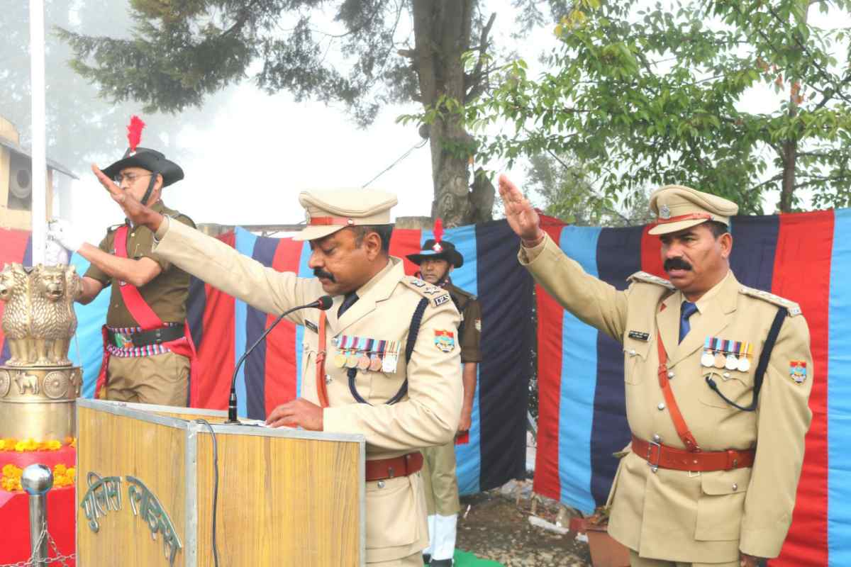 टिहरी पुलिस ने धूमधाम से मनाया 74वां गणतन्त्र दिवस