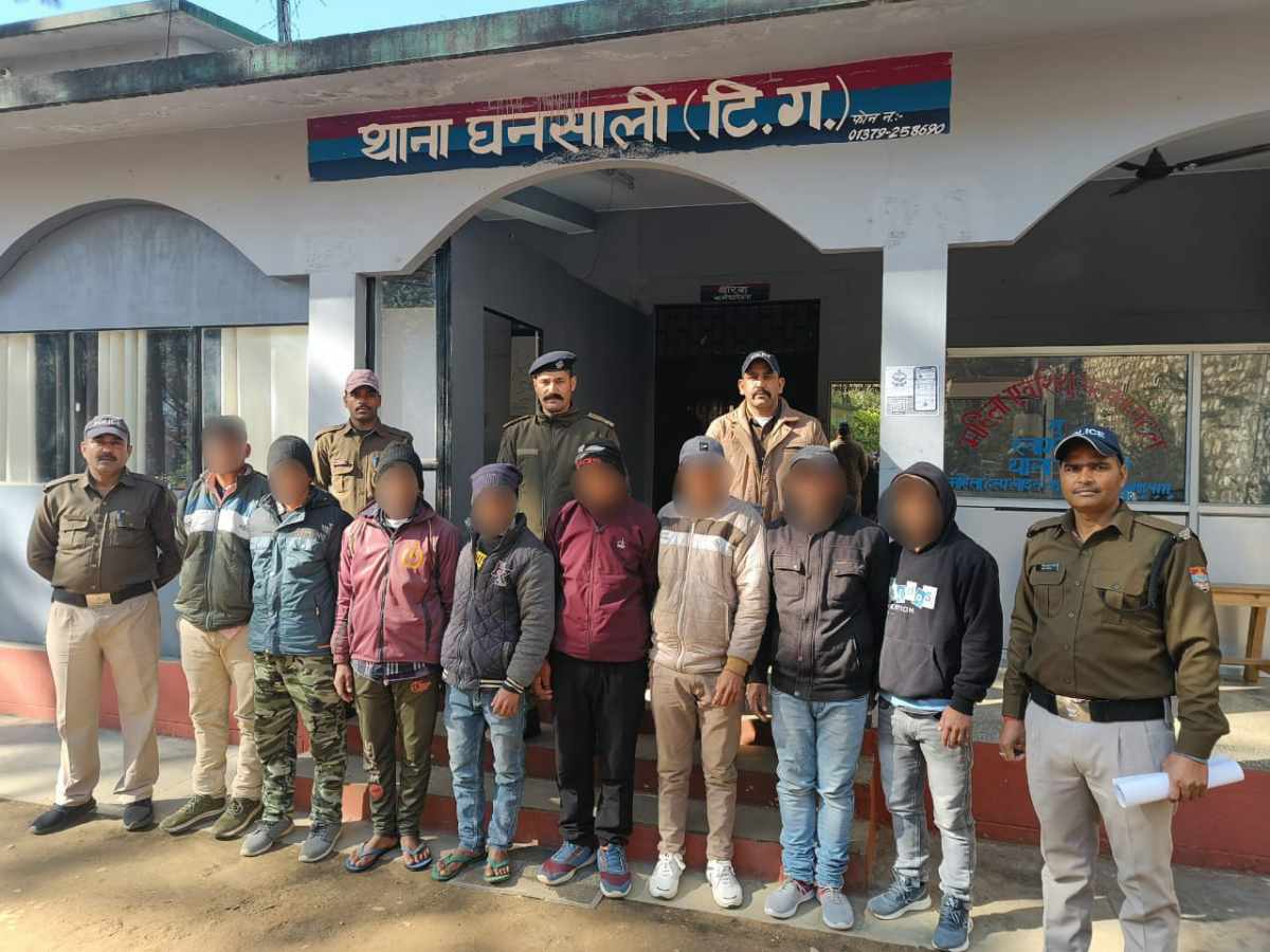 नेपाली मूल के 8अभियुक्तों को टिहरी पुलिस द्वारा 24 घंटे के अंदर किया गया गिरफ्तार