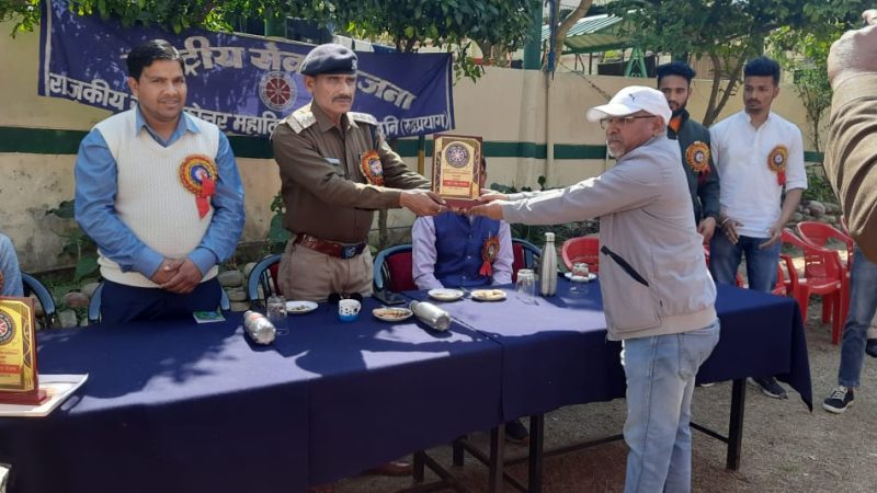 महाविद्यालय अगस्त्यमुनि की राष्ट्रीय सेवा योजना इकाई के सात दिवसीय विशेष शिविर का शुभारंभ