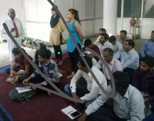 मंझावली में लगाई संस्कार की पाठशाला -डॉ एमपी सिंह