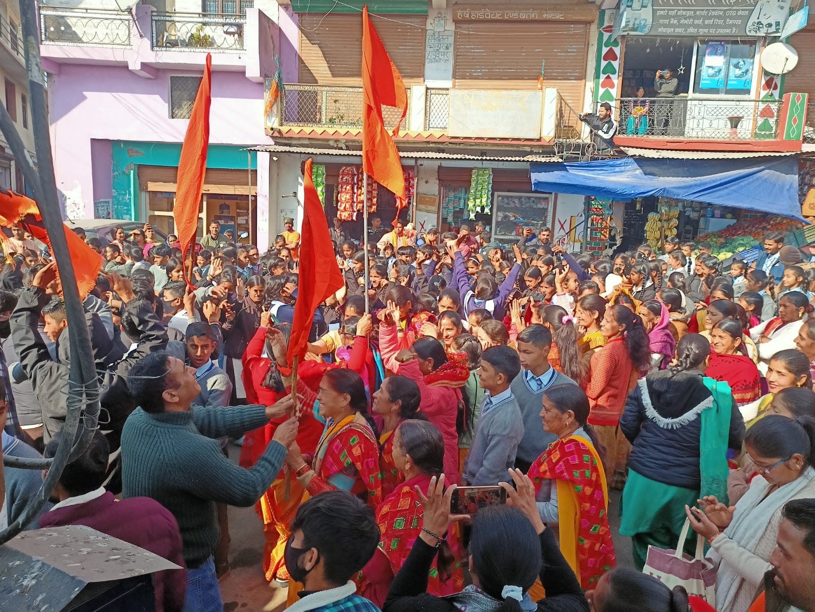 अक्षत कलश यात्रा का गजा में किया गया भव्य स्वागत