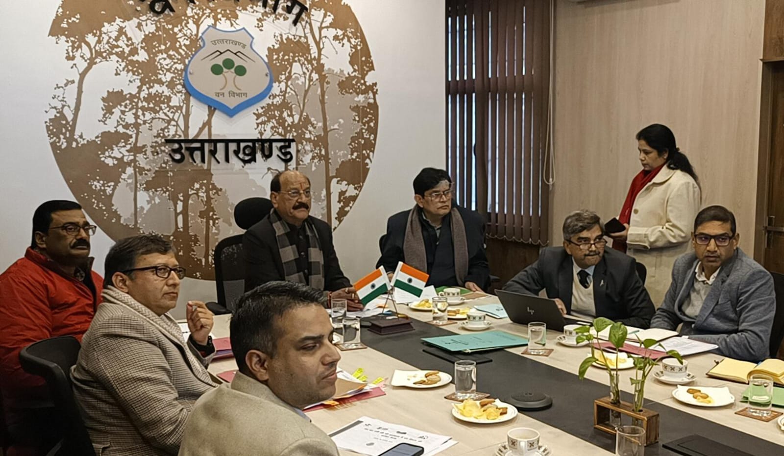 वनमंत्री सुबोध उनियाल ने वन विभाग की फ्लैगशिप योजना एवं अन्य महत्वपूर्ण बिन्दुओं की समीक्षा बैठक की