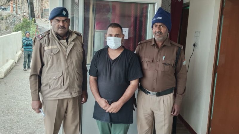 नाबालिग से दुष्कर्म के आरोपी को दिल्ली से किया गिरफ्तार