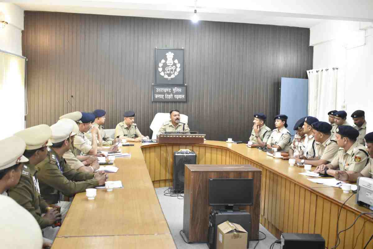 एसएसपी ने पुलिस अधिकारियों को लोकसभा चुनाव को लेकर किया ब्रीफ