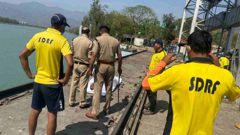 SDRF को पशुलोक बैराज में शव मिला, जांच शुरू; परिजनों को किया सूचित