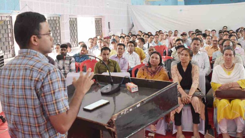 बद्रीनाथ सीट के उप चुनाव के लिए पोलिंग कार्मिकों का दूसरा प्रशिक्षण शुरू