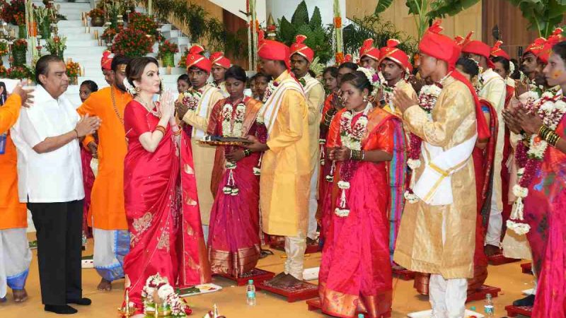 गरीब कन्याओं के विवाह से शुरू हुआ अंबानी परिवार का शादी समारोह