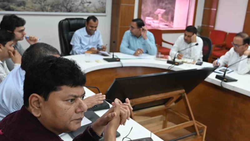 जिलाधिकारी की अध्यक्षता में गौ संरक्षण और हरेला पर्व की तैयारियों पर समीक्षा बैठक आयोजित