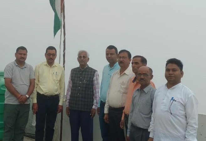 न्यू टिहरी प्रेस क्लब में 78वां स्वतंत्रता दिवस धूमधाम से मनाया गया