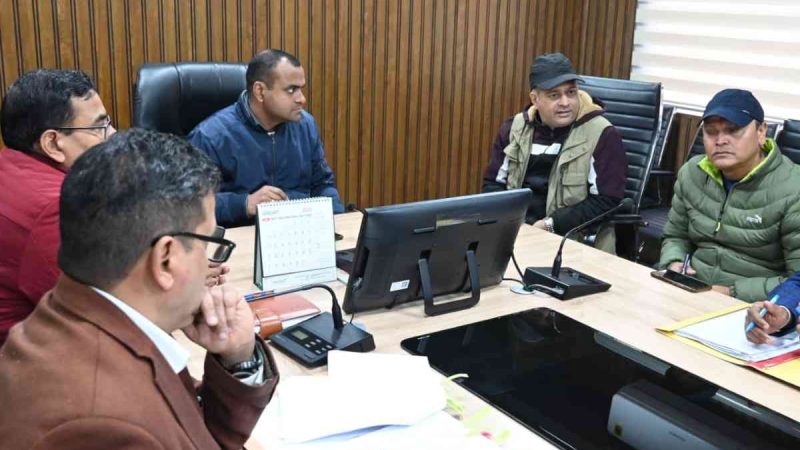 38वें राष्ट्रीय खेलों के तहत टिहरी गढ़वाल में खेल आयोजनों की तैयारियां जोरों पर: डीएम ने ली बी