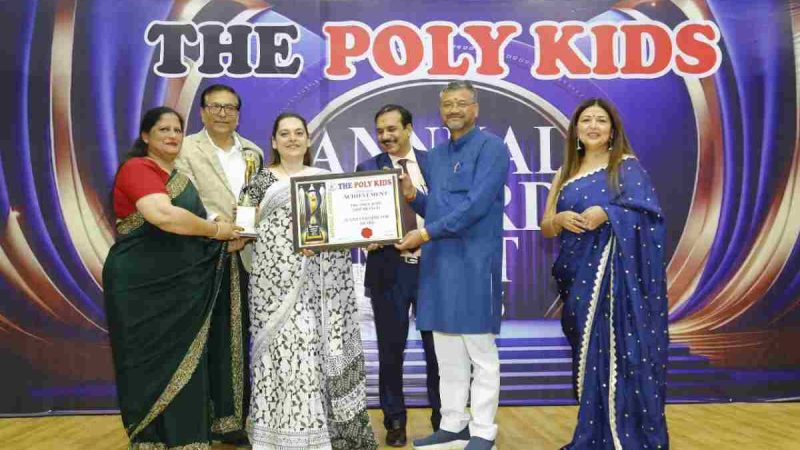 द पॉली किड्स देहरादून ने वार्षिक पुरस्कार समारोह के साथ शिक्षकों का उत्साह बढ़ाया