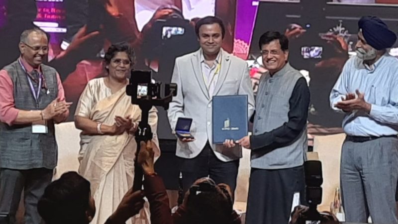 जियो ने फाइल किए 4 हजार से अधिक पेटेंट, भारत सरकार ने दिया ‘राष्ट्रीय बौद्धिक संपदा पुरस्कार’