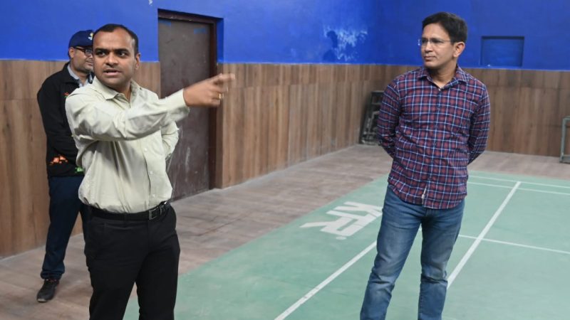 टिहरी जिले में खेल और शिक्षा सुविधाओं को मिलेगी नई दिशा: जिलाधिकारी ने किया निरीक्षण