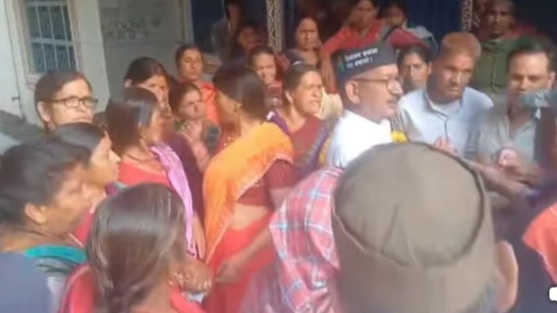 टिहरी में तहसील शिफ्टिंग का विरोध, कांग्रेस ने जताई नाराज़गी