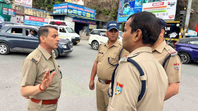 बैसाखी पर्व और वीकेंड पर टिहरी पुलिस ने संभाला यातायात, 1.20 लाख से अधिक वाहनों का किया सुचारू संचालन