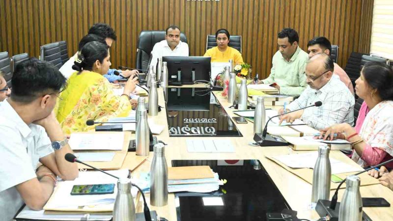 जनपद स्तरीय सतत् विकास लक्ष्य टास्क फोर्स की बैठक सम्पन्न, टिहरी की रैंकिंग सुधारने पर जोर