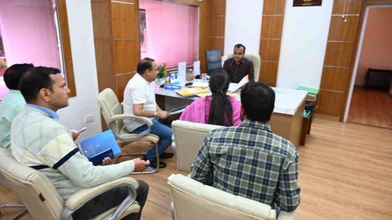 जिला दिव्यांग पुनर्वास केन्द्र प्रबन्धन समिति की बैठक सम्पन्न, दिव्यांगजनों के कल्याण पर लिया गया अहम निर्णय