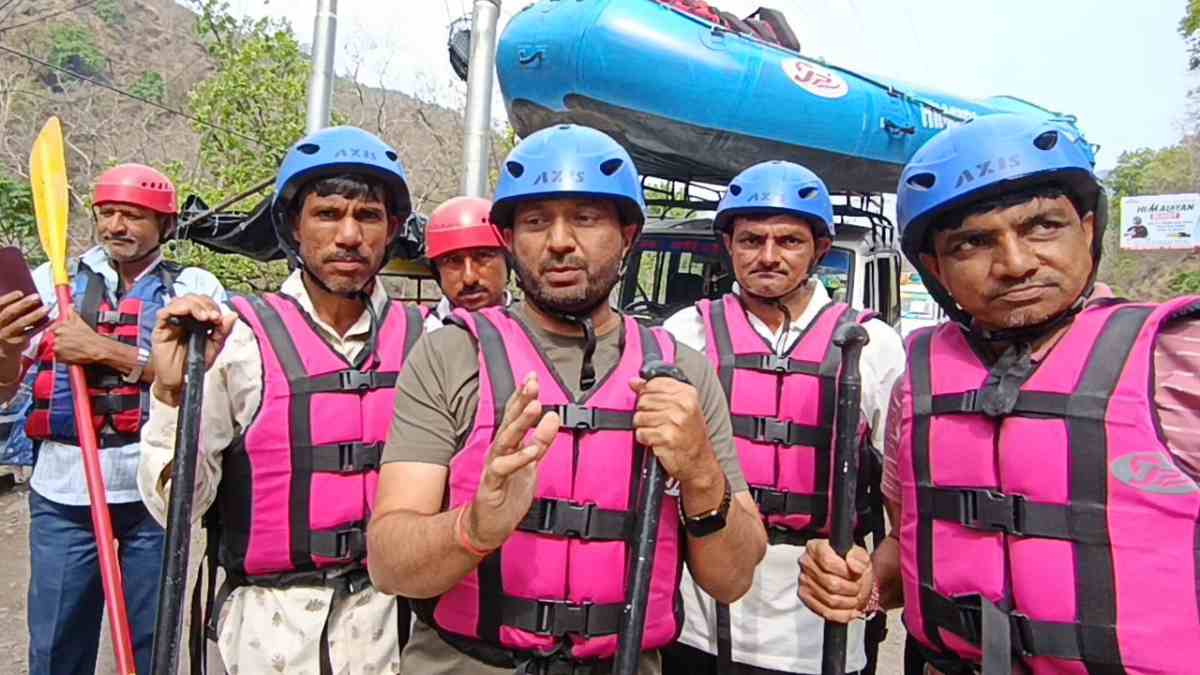 रिवर राफ्टिंग का अनुभव चारधाम यात्रियों के लिए बन रहा यादगार