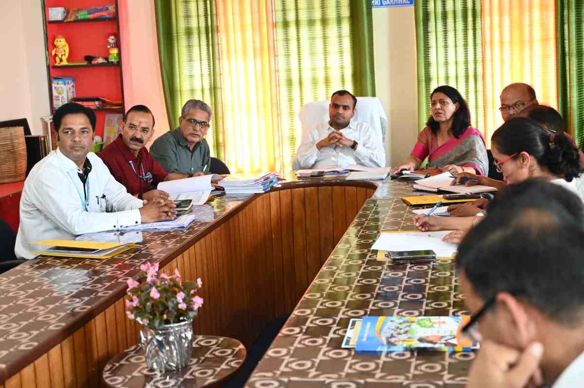 डायट टिहरी की वार्षिक कार्ययोजना एवं बजट परामर्शी समिति की बैठक सम्पन्न