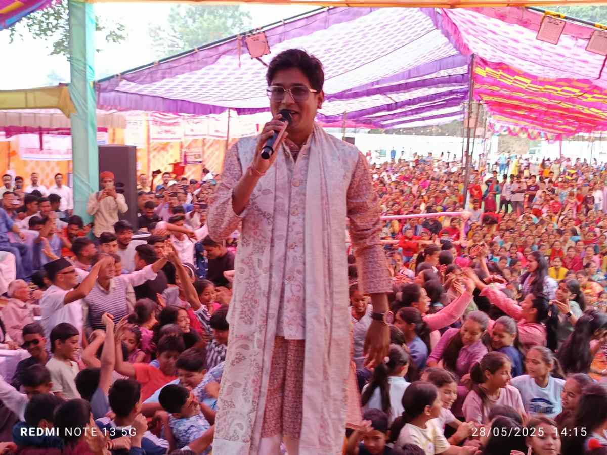 गजा घंटाकर्ण महोत्सव में सौरभ मैठाणी के गीतों ने मचाया धमाल