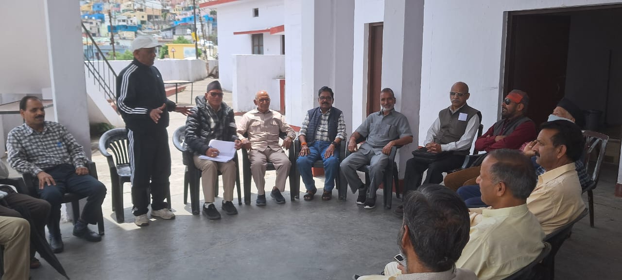 नयी टिहरी में नागरिक मंच की बैठक सम्पन्न, नगर की समस्याओं पर चर्चा