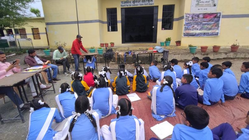 इस विद्यालय में आपदा प्रबंधन व प्राथमिक सहायता पर एक दिवसीय प्रशिक्षण सम्पन्न