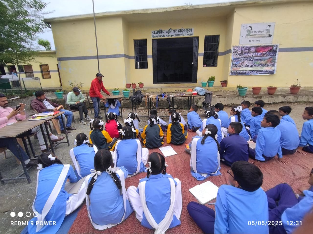 इस विद्यालय में आपदा प्रबंधन व प्राथमिक सहायता पर एक दिवसीय प्रशिक्षण सम्पन्न