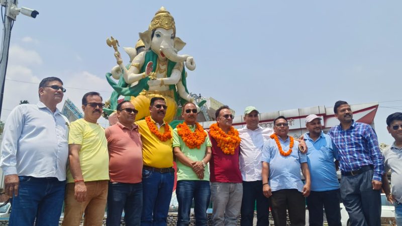 शिक्षकों एवं कर्मचारी नेताओं ने जिलाध्यक्ष चंद्रवीर नेगी और जिला मंत्री विजेंद्र पंवार का भव्य स्वागत किया