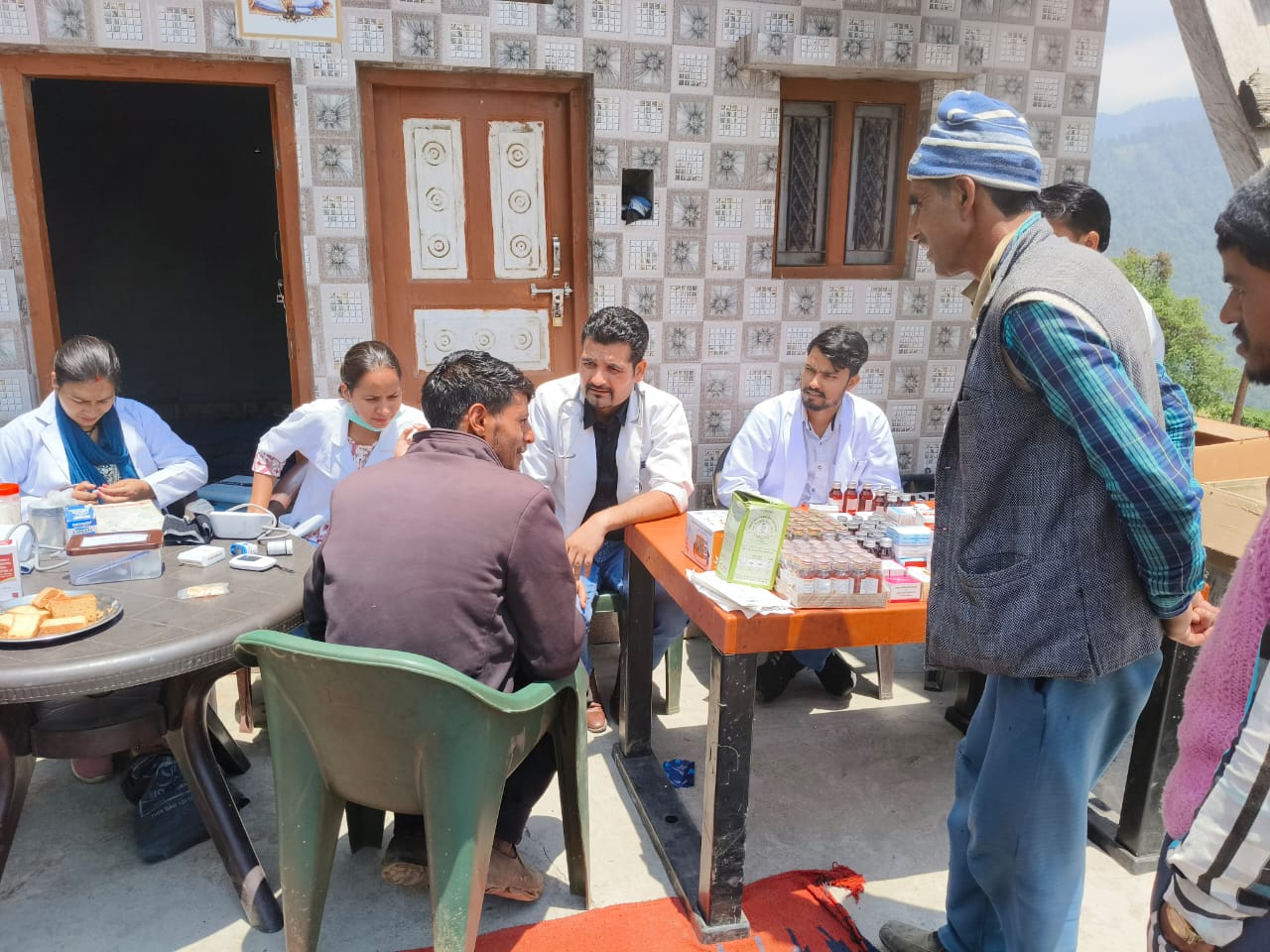 भिलंगना के दूरस्थ गांवों में अब हर माह लगेगा स्वास्थ्य शिविर – डॉ. अनुभव कुड़ियाल