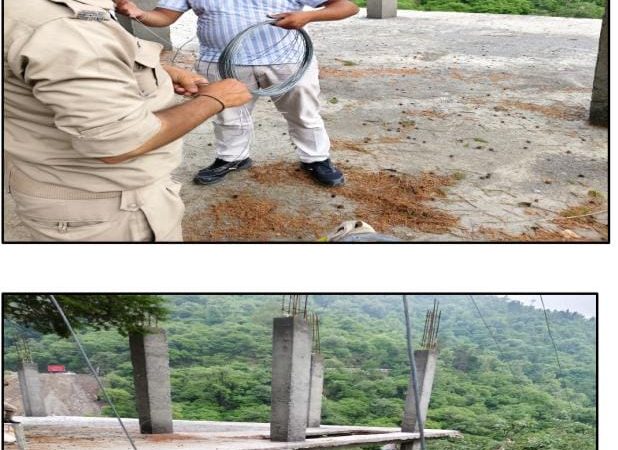 अतिक्रमण पर चला प्रशासन का बुलडोजर – केम्पटी फॉल क्षेत्र में पांच अवैध निर्माण सील