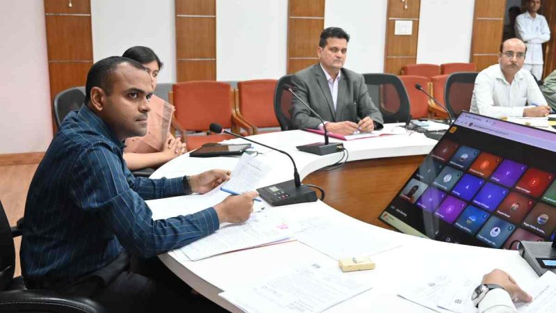 टिहरी में पर्यावरण दिवस से हरेला तक पौधारोपण अभियान रहेगा जारी